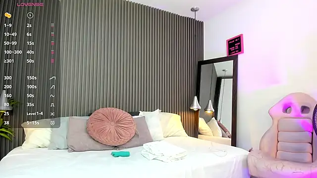 Snapshot of pervert_lizza chatting on 02/24/26, 11:44 pervert lizza online show from 02/24/26, 11:44