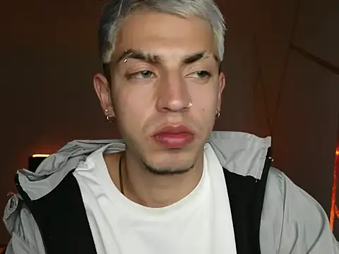 perlman gigolo2 online show from 10/07/25, 02:12