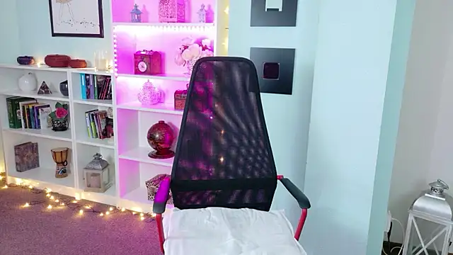 BrianaJoy online show from 03/04/26, 05:48