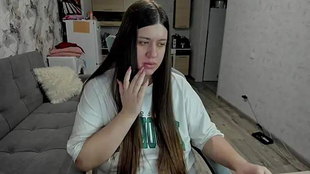 Lis Kollen online show from 12/01/25, 01:45