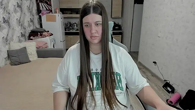 Lis Kollen online show from 11/22/25, 04:28