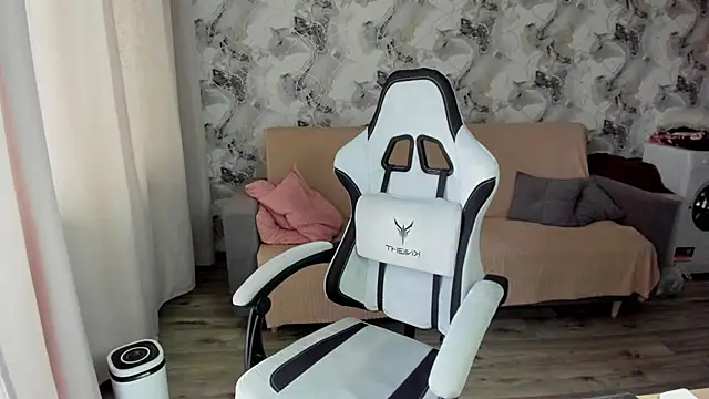 Lis Kollen online show from 09/28/25, 07:59