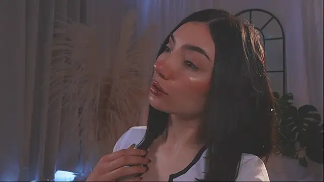 AmyArmstrong online show from 11/09/25, 02:21