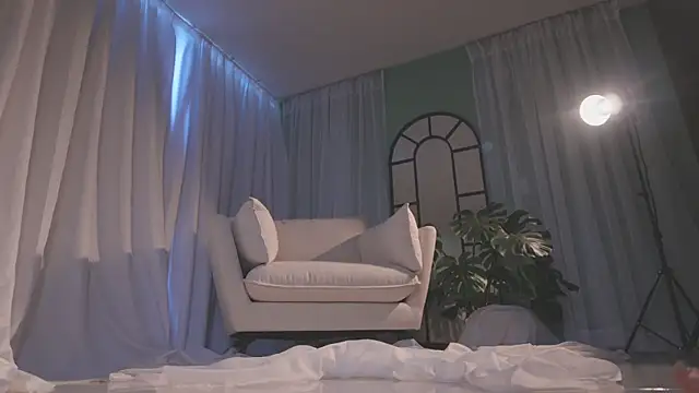 AmyArmstrong online show from 02/17/26, 09:12