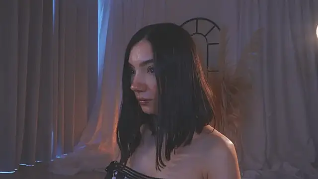 AmyArmstrong online show from 11/08/25, 08:34