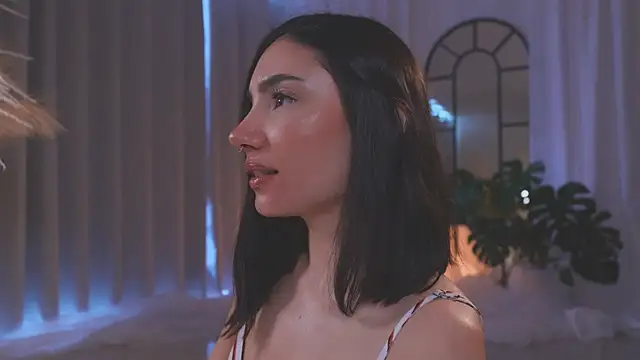 AmyArmstrong online show from 11/15/25, 08:35