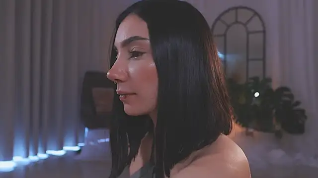 AmyArmstrong online show from 11/10/25, 08:47