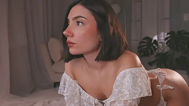 AmyArmstrong online show from 04/05/26, 11:22