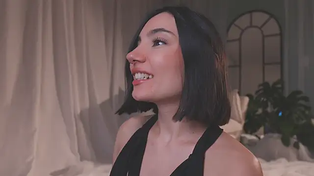 AmyArmstrong online show from 03/29/26, 12:23