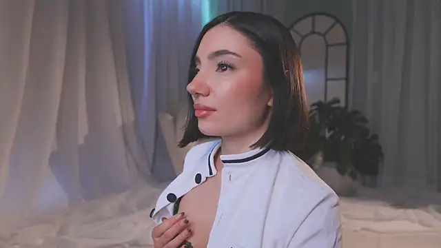 AmyArmstrong online show from 03/27/26, 10:11