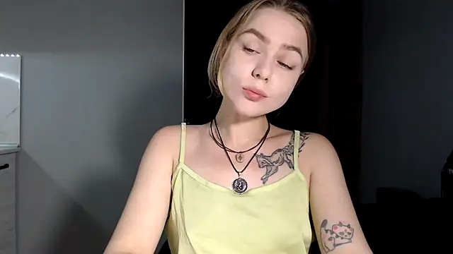 Snapshot of Sunbeam_ chatting on 06/02/26, 09:04 Sunbeam online show from 06/02/26, 09:04