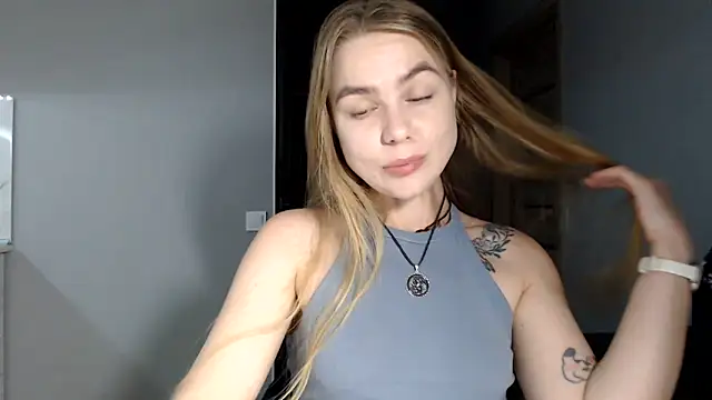 Snapshot of Sunbeam_ chatting on 05/19/26, 08:27 Sunbeam online show from 05/19/26, 08:27
