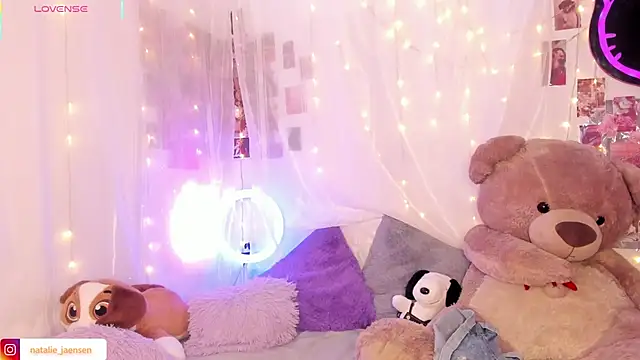 natalie jaensen online show from 02/06/26, 10:06