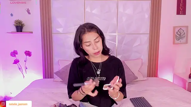 natalie jaensen online show from 05/23/26, 03:16