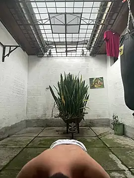 oliver price1 online show from 02/10/26, 02:49