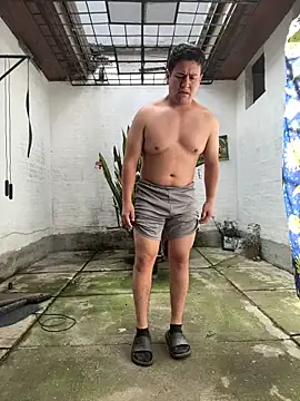 oliver price1 online show from 12/16/25, 03:27