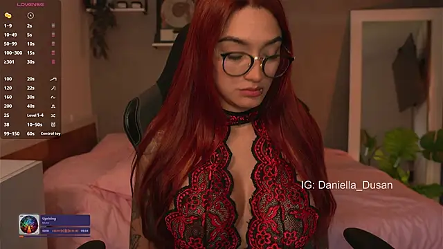 Snapshot of DaniDusan_ chatting on 12/22/24, 05:10 DaniDusan online show from 12/22/24, 05:10