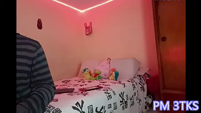 Monse n Mont online show from 12/31/24, 12:00