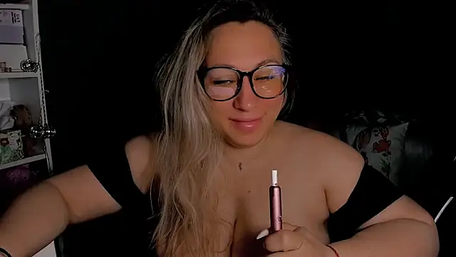 CumOnMy Tits online show from 04/23/26, 03:57