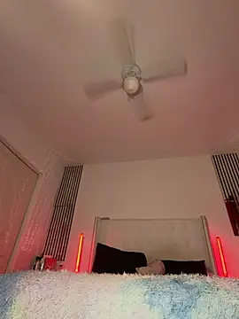 Ash satisfying orgasm online show from 05/24/26, 03:39