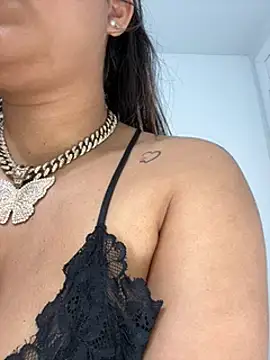 Ash satisfying orgasm online show from 03/10/25, 12:39