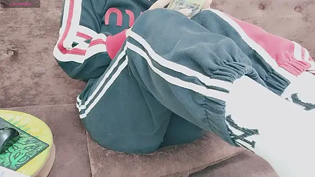 Sophie Secret online show from 11/27/25, 09:48