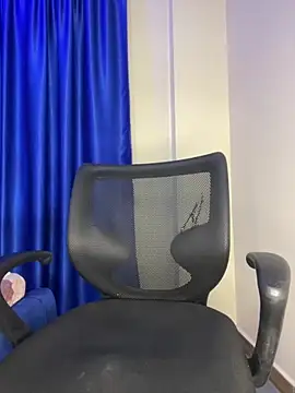 Bigbooob4 online show from 10/28/25, 09:41