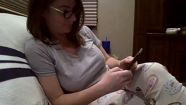 Milfywaysx online show from 09/18/25, 03:20