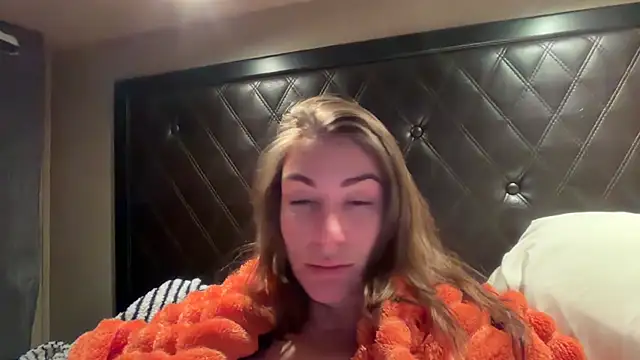Milfywaysx online show from 10/19/25, 02:14