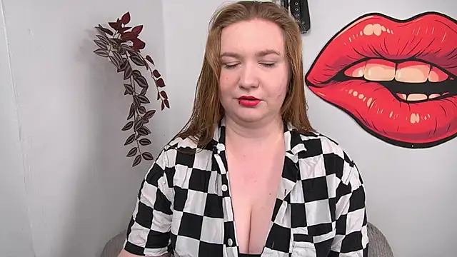 LaraDream online show from 02/22/26, 02:19