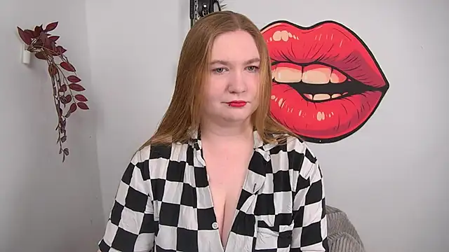 LaraDream online show from 04/07/26, 01:57