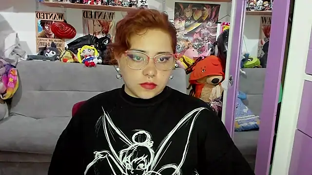 Snapshot of soficammy chatting on 03/05/25, 02:03 soficammy online show from 03/05/25, 02:03