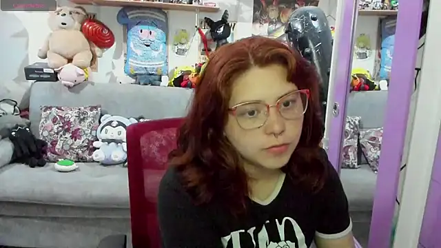 Snapshot of soficammy chatting on 01/24/25, 10:51 soficammy online show from 01/24/25, 10:51