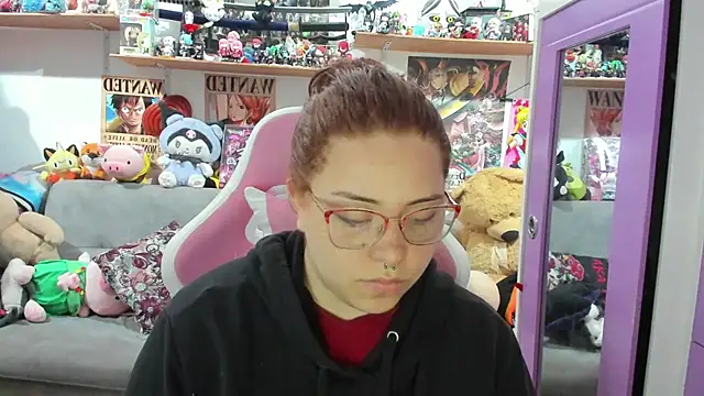 soficammy online show from 12/15/25, 10:48