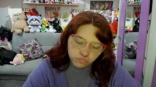 Snapshot of soficammy chatting on 01/22/25, 01:53 soficammy online show from 01/22/25, 01:53