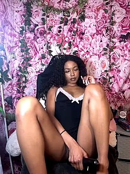 mismialove online show from 11/16/25, 09:36