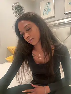 mismialove online show from 05/02/26, 08:52
