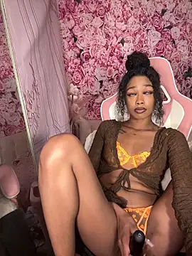 mismialove online show from 04/19/26, 05:52