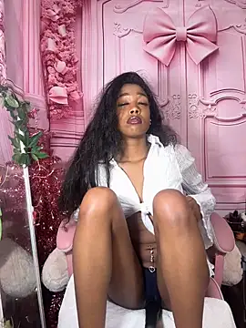 mismialove online show from 12/01/25, 11:49