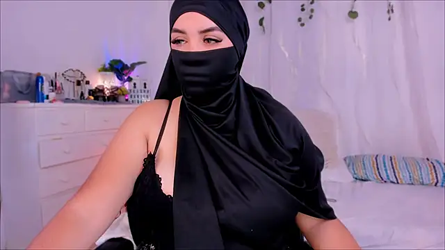 KeishaDanger  online show from 05/12/26, 03:03