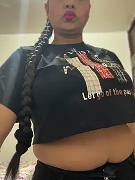 sofia xxx02 online show from 02/17/26, 12:13