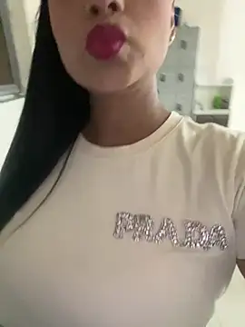 sofia xxx02 online show from 02/05/26, 11:50