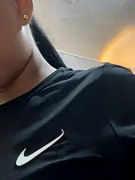 sofia xxx02 online show from 12/04/25, 12:15