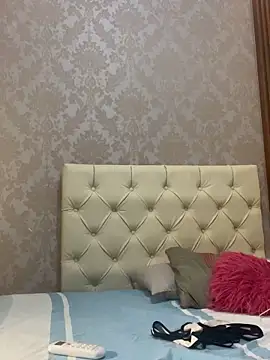 sofia xxx02 online show from 10/07/25, 12:06