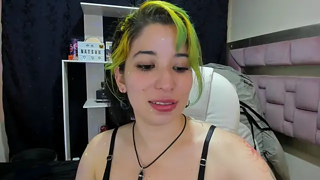 Snapshot of Laughing_Naty chatting on 02/12/25, 08:38 Laughing Naty online show from 02/12/25, 08:38