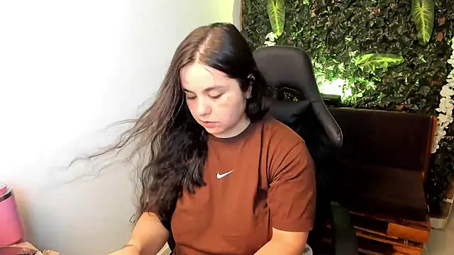 ainohacarter 89 online show from 03/18/25, 11:00