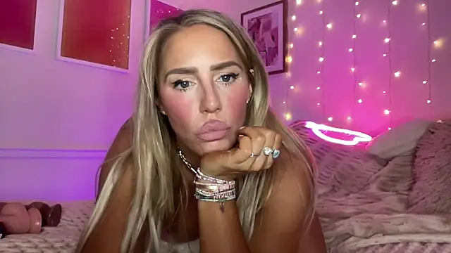 Fitnessbabe69 online show from 02/21/26, 07:43