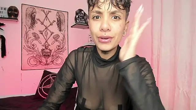 luci fer devil online show from 01/25/25, 02:26