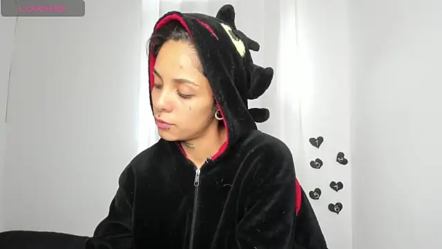 luci fer devil online show from 02/21/25, 03:43