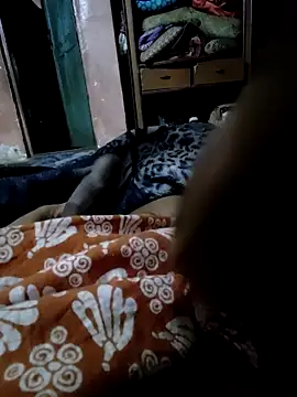 Snapshot of Kolkata___Boy chatting on 09/30/25, 10:43 Kolkata Boy online show from 09/30/25, 10:43